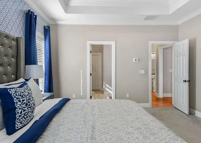 Serene Smart Home, Big Backyard, Family&friends Ferienhaus Tallahassee