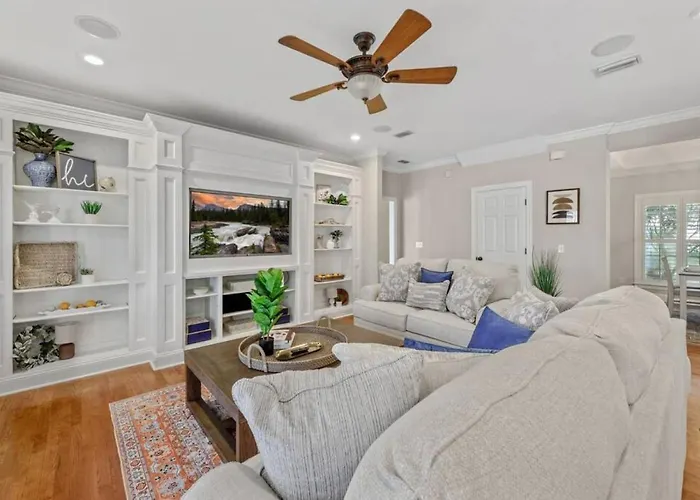 Serene Smart Home, Big Backyard, Family And Friends * Tallahassee