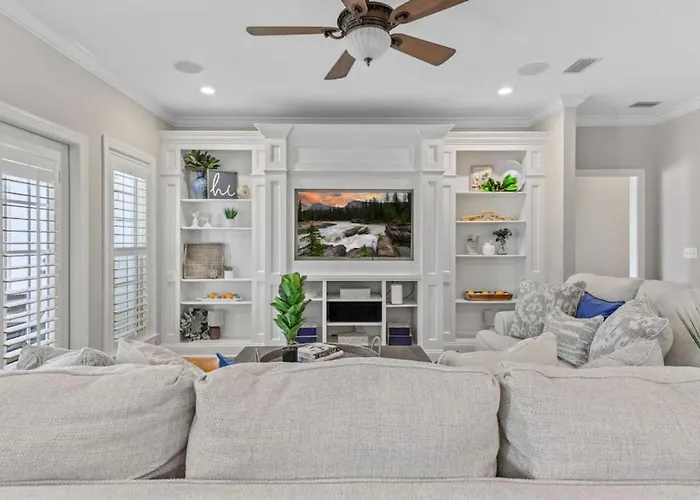 Serene Smart Home, Big Backyard, Family And Friends Casa de férias