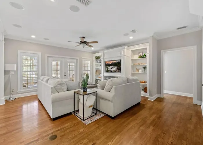 Serene Smart Home, Big Backyard, Family And Friends Casa de férias *